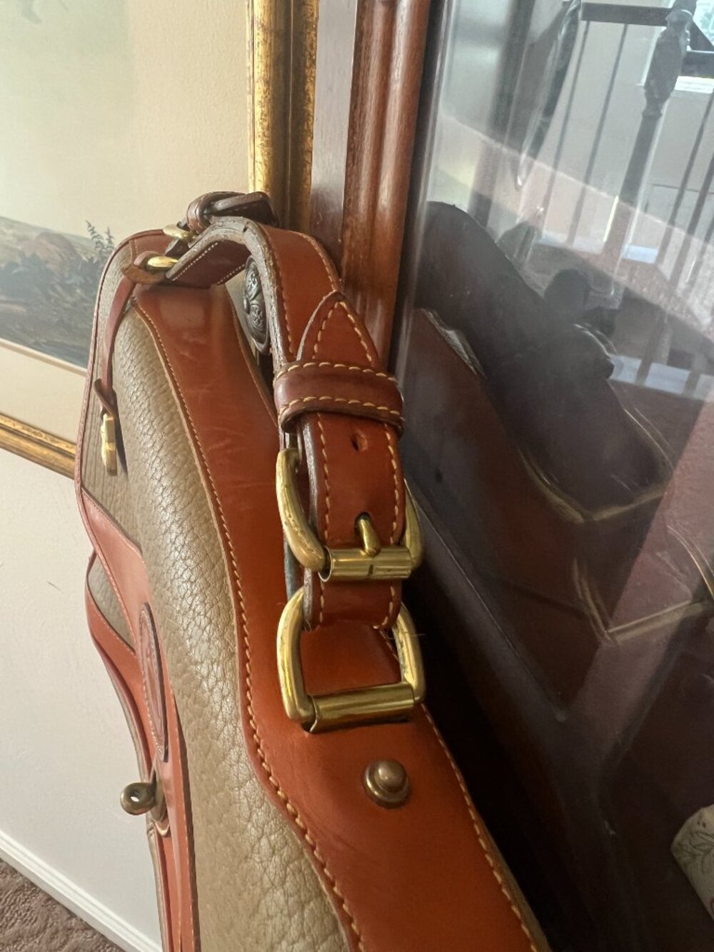 Vintage Dooney & Bourke All-Weather Leather Crossbody – Taupe & British Tan - Picture 4 of 15